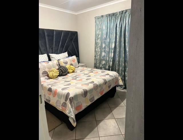 2 BEDROOM HOUSE FOR SALE IN WILFORDON